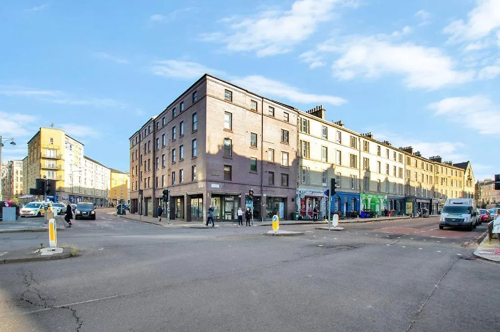 Apartment City Centre 1-Bed Flat, Sleeps 3 Edinburgh